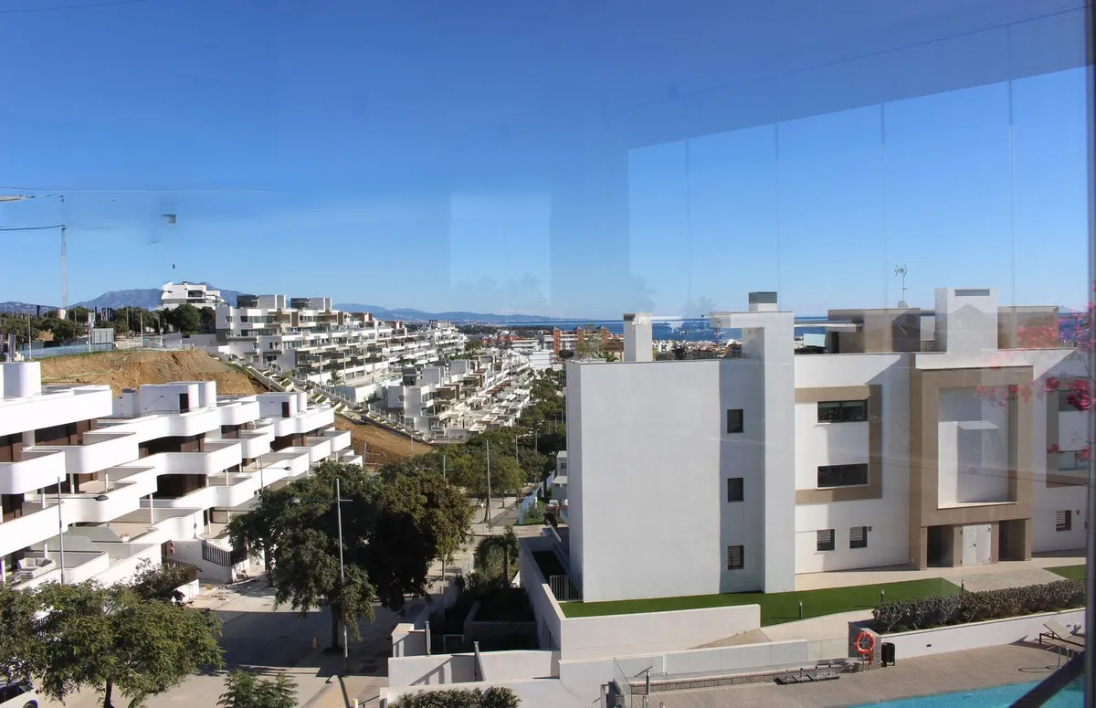 812d6316-3b4f-4872-9faa-0a1d0ba463bb