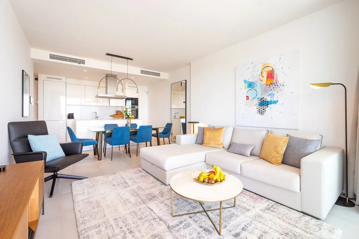 2054a8a5-796c-49a7-9b10-3eee877ba39c