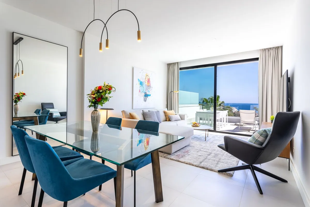 715aca17-a4b3-4c8b-99e6-a2585cdfad6d