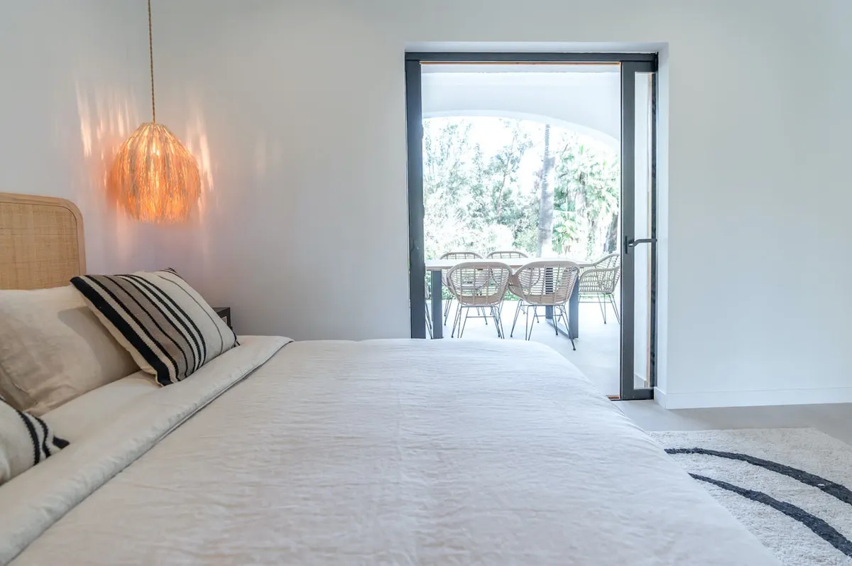 5bf9324d-230f-45b4-bb13-0370f45850f1