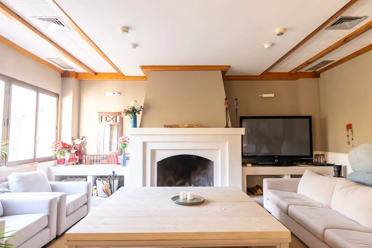 7df48fe8-2171-4090-a349-94c5d9ffbffe