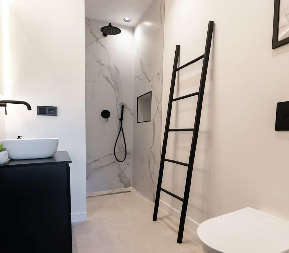 c8938354-0fdb-4e0a-8708-c9561e3f53b9