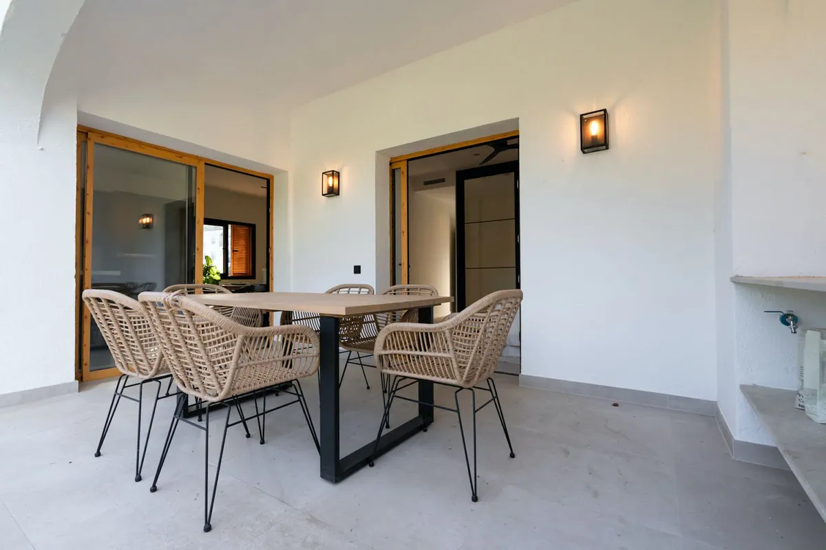 cc28aa79-6bd8-41ab-bbc4-f84117dd9648