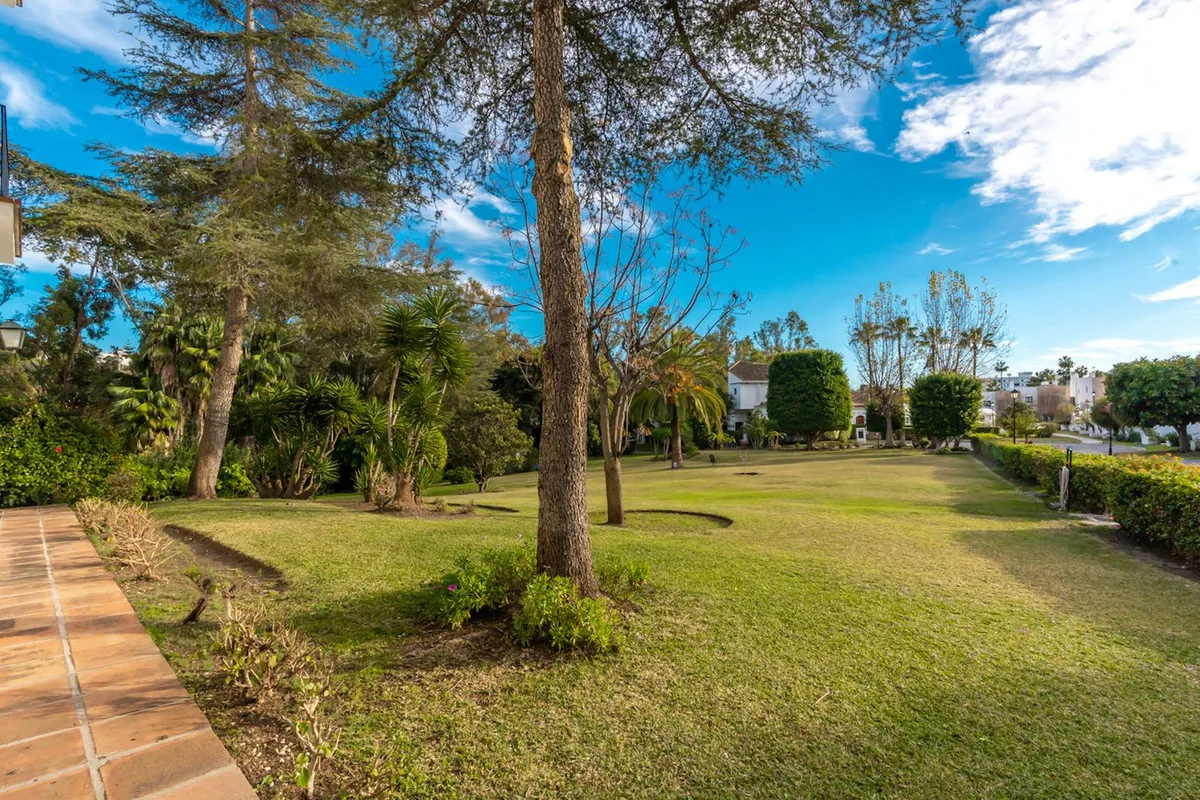 ee839f8c-1464-4315-9758-7db882d44781