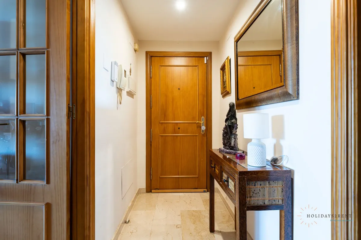 2fcb2d7b-7257-4268-9fe1-7350376681f8