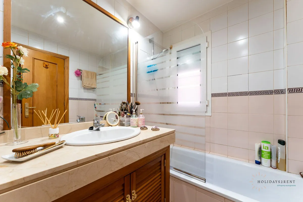 354aac23-5c9e-492c-97ad-8647dd3bdcf1