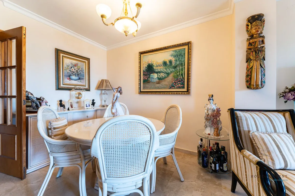 94c193dc-61a7-4696-b874-469dbdf929c3