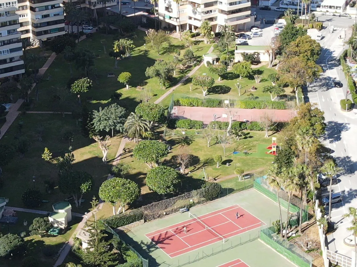 89ba289f-78e9-48a4-8053-5f673d7e4ee2