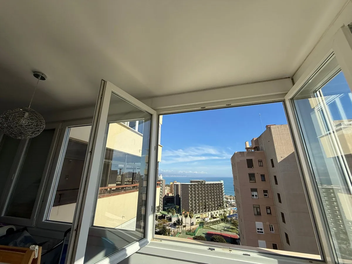 929f37f0-81d0-4460-be54-64d88e5b3943