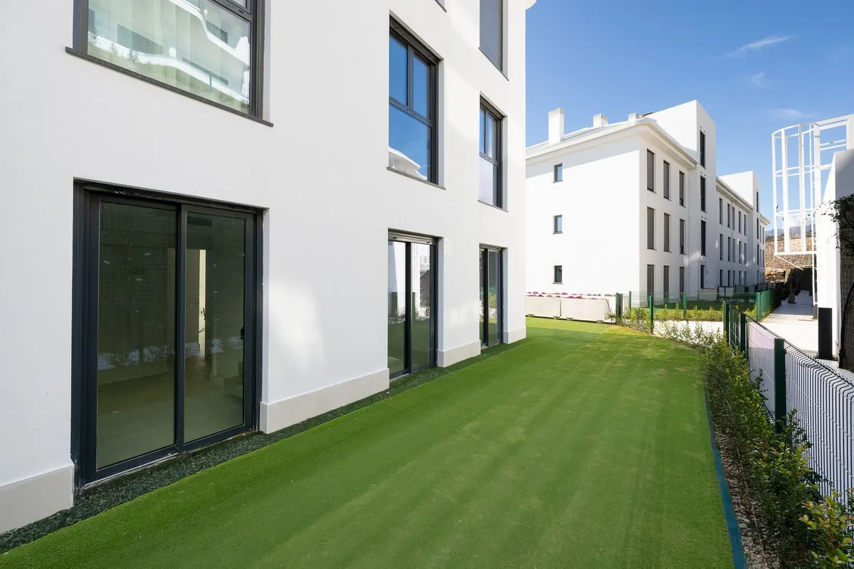 20707bb4-0338-400b-b888-e00561667380