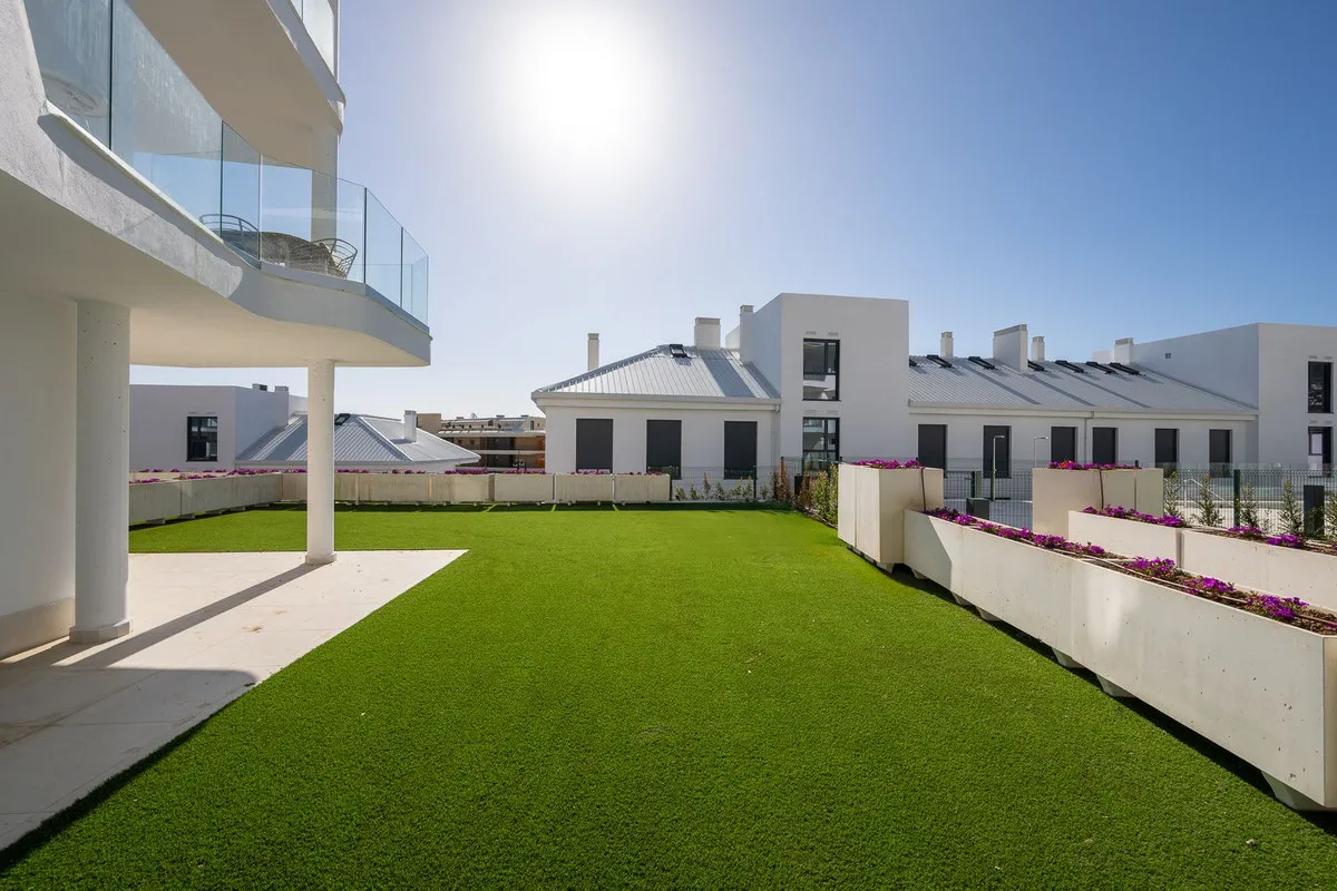 592b7f44-68f7-4bb7-a819-8292ff99147b