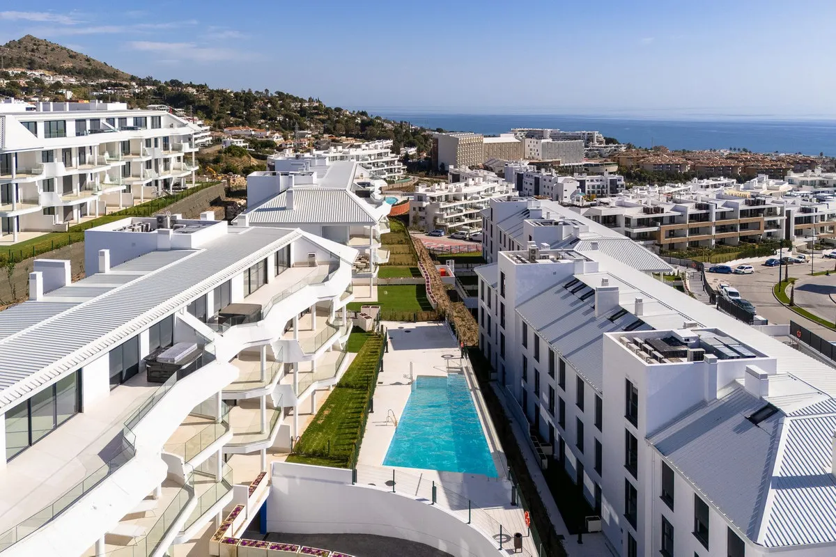 b577d081-9ade-49af-8f14-c2dcae3a92bc