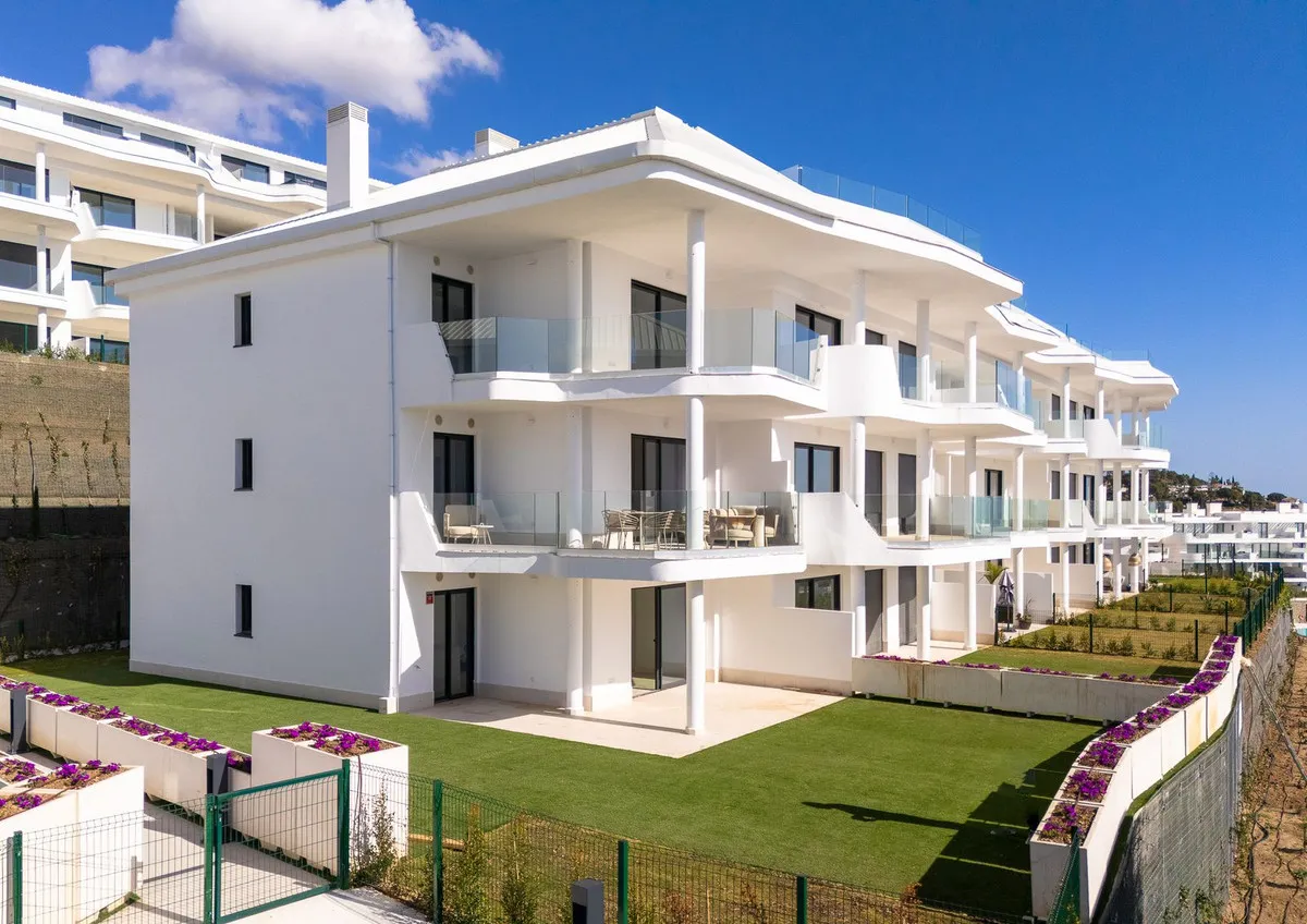 c046f942-75eb-4a0a-8783-58837c8d85c2