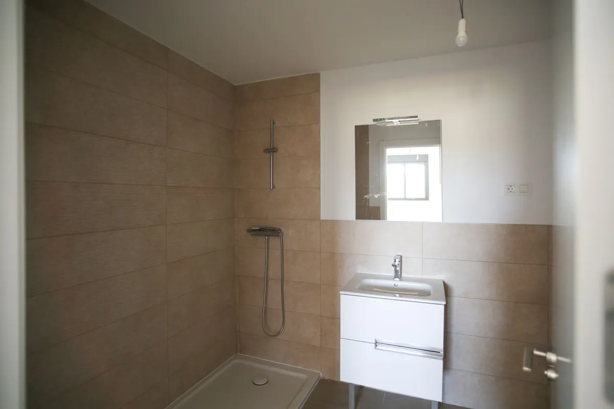 15b5bc60-f6c0-411d-90c9-3e4ff4456fdc