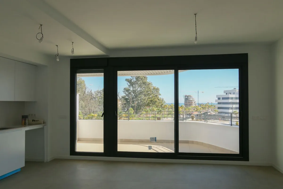 5f7c8bb0-d2c5-4c08-a41b-73f0a8e76a39