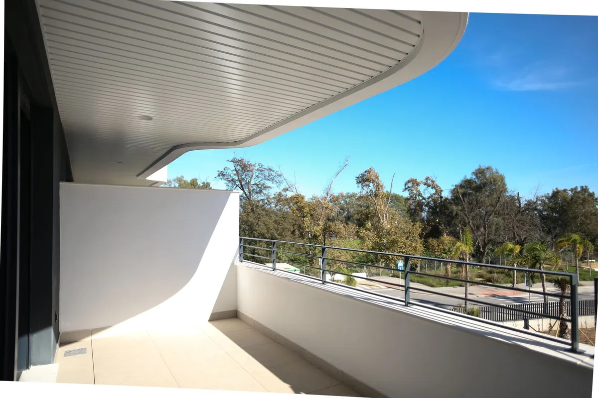 769988e9-4e60-48ab-b565-47c40fa3f136