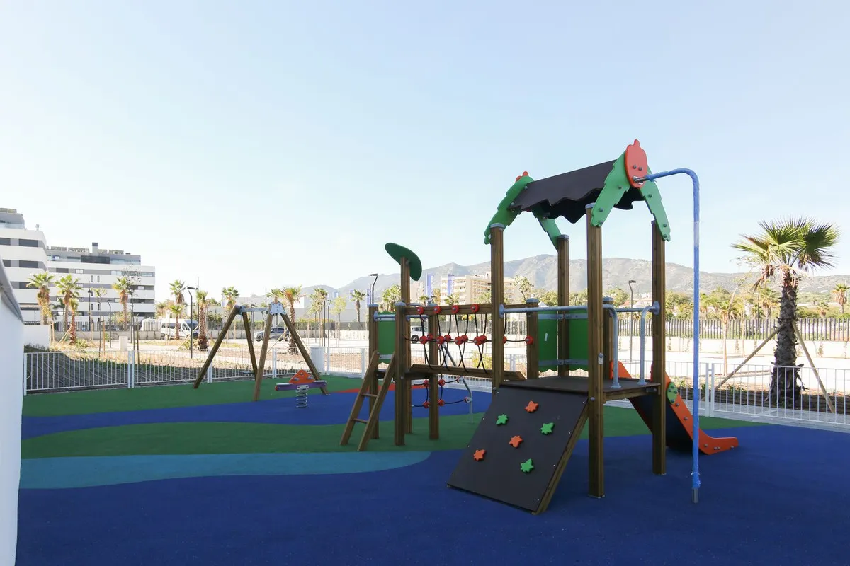 c99e7f5e-1d72-4cf7-be0c-cfa825a3fd5a