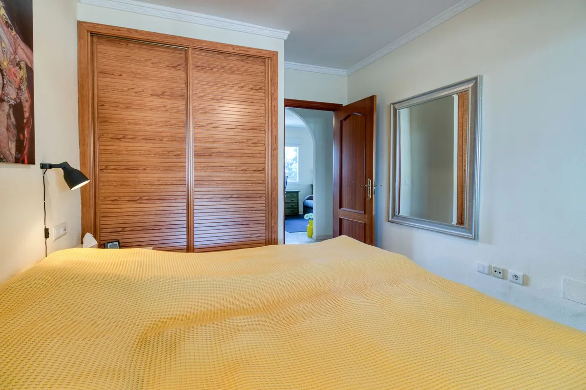 598d774c-2bf0-49c5-a6d1-94d4215d4a64