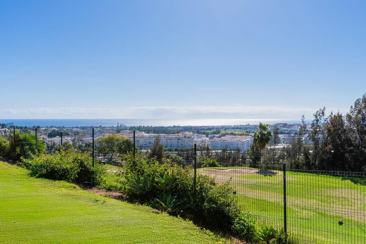 97e201d0-e9f6-42bd-9c51-45feec01970a