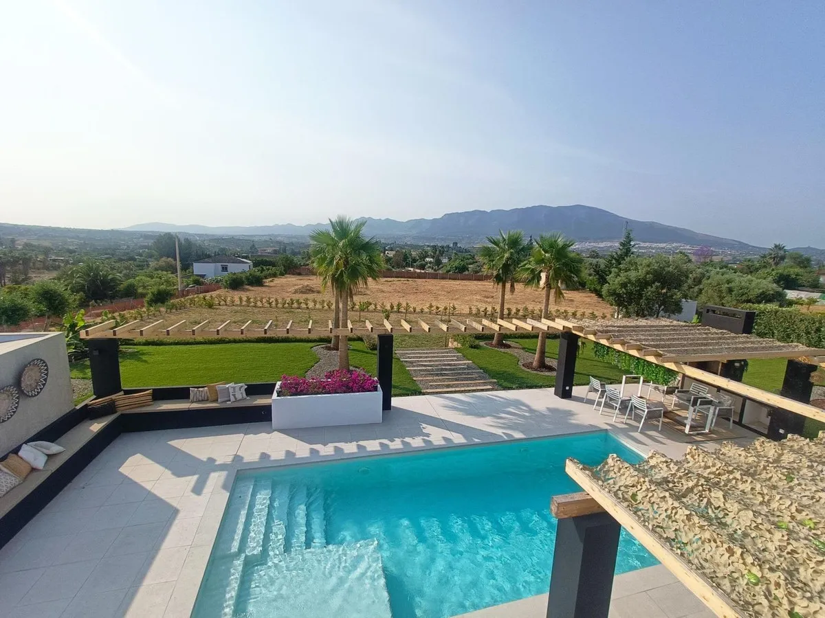 54e76c10-80df-4aa7-82ea-5e28892b9eb0