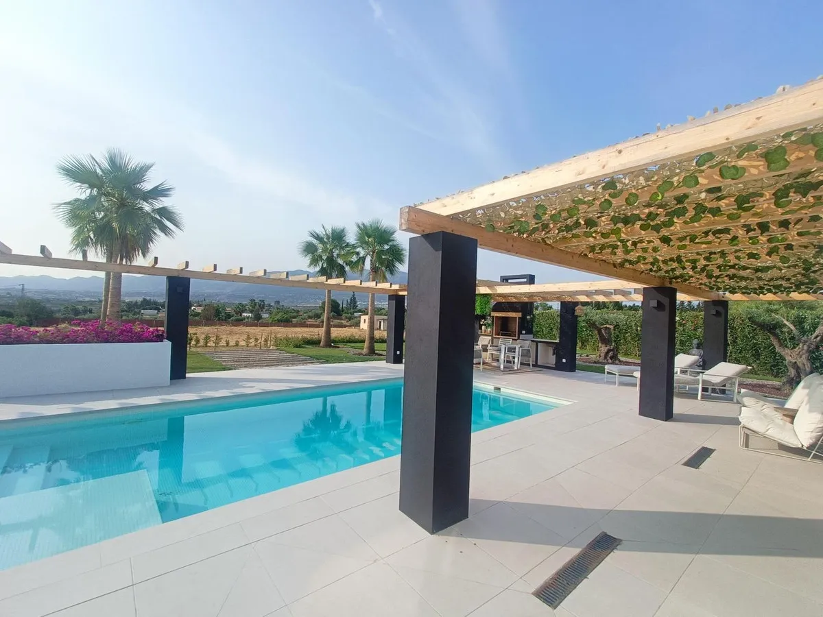 6092dd7d-8912-4df2-b9d4-f1ee9503caca