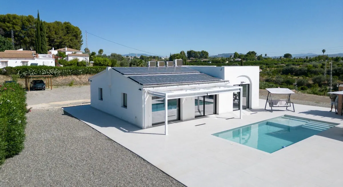 6fa3204d-eeef-4b9a-adca-8202c9a353a3