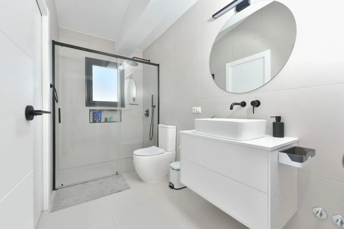 92068aa2-f8bf-4038-9bf0-e4046ea2943c