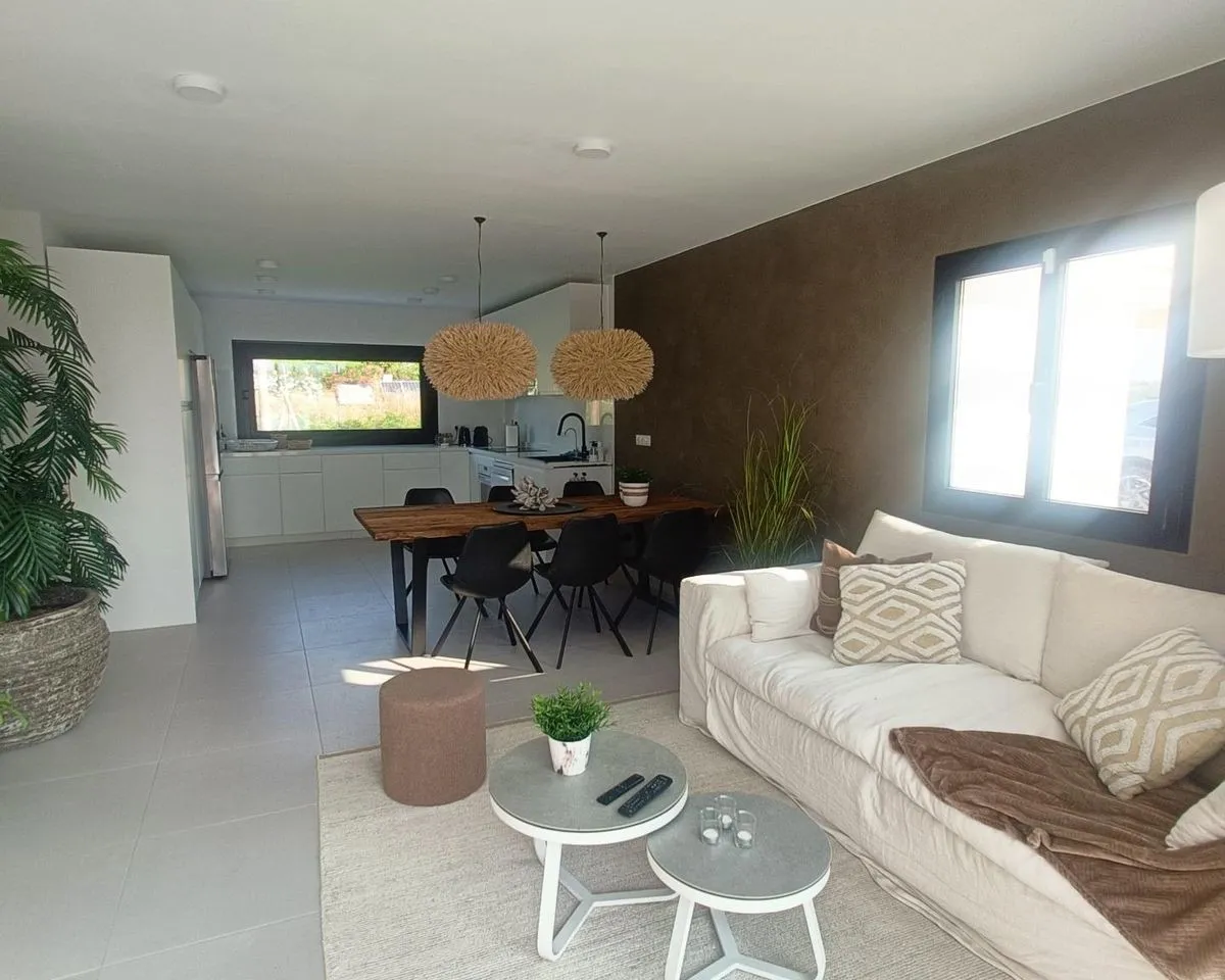 c431c07e-34c8-4cca-872c-a07bc0665d02