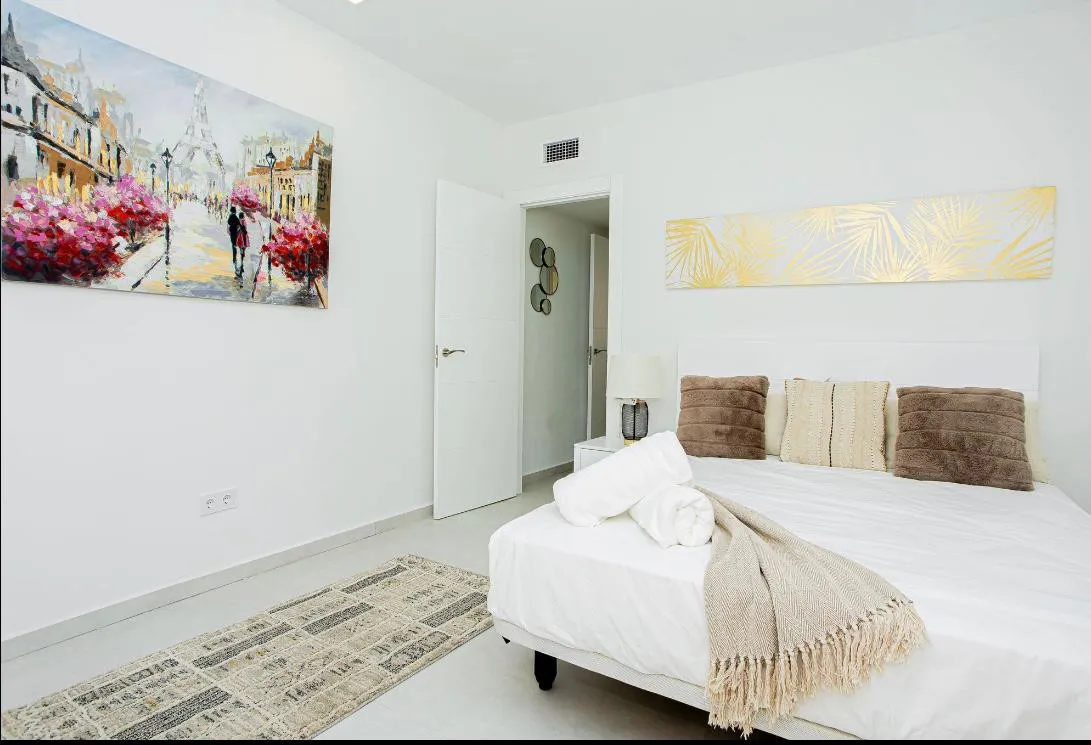 b9f77a94-e6d8-4a5f-9327-31c56bff119a