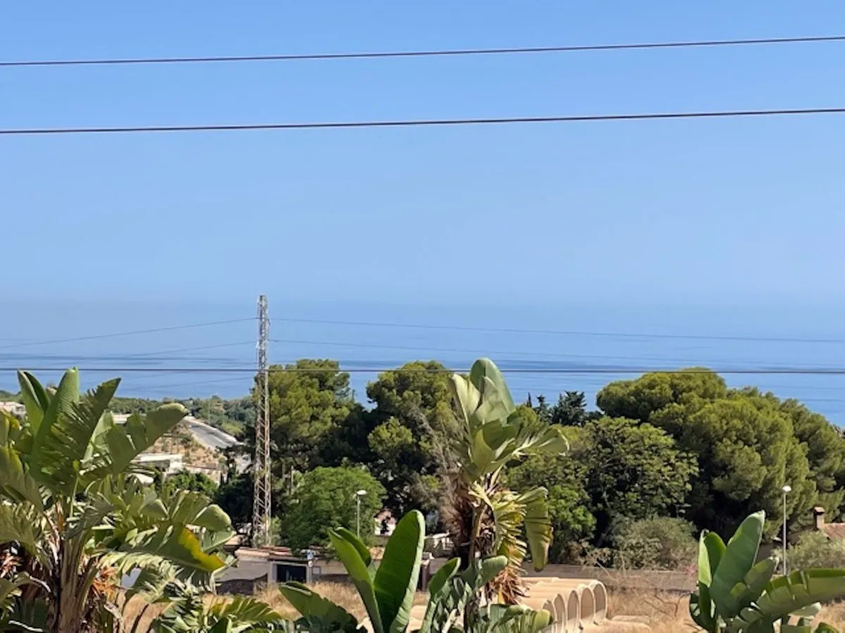 cf78bc24-bb96-4fdf-9fa0-eb9d7aea893e