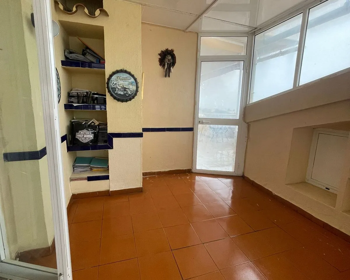 e1c72f94-b0ba-429a-af55-e002df5878db