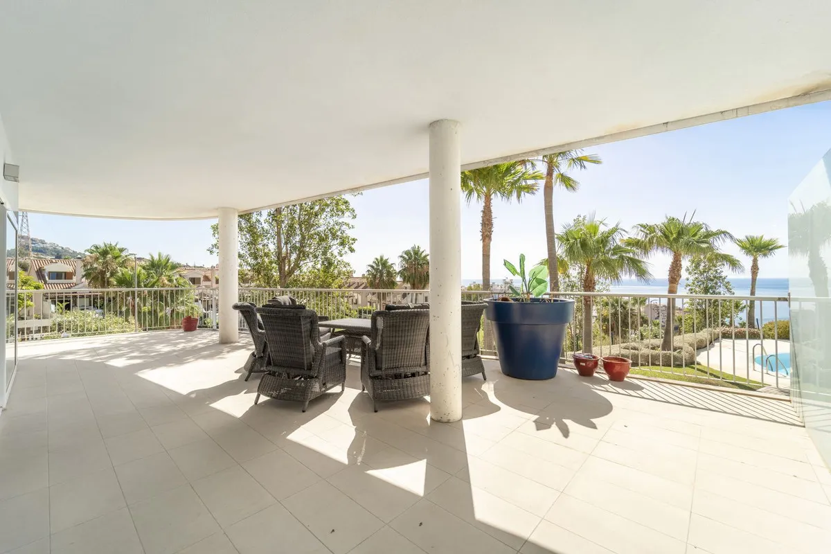 130043b5-aed0-423d-9331-9e545e0c26e9