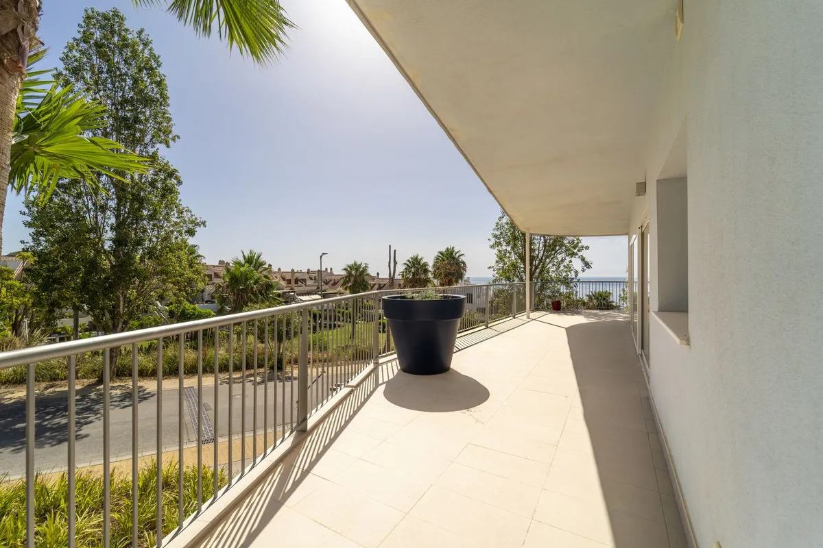 352e5ce8-3e6e-4536-bd0c-9cfbeb72d2a4