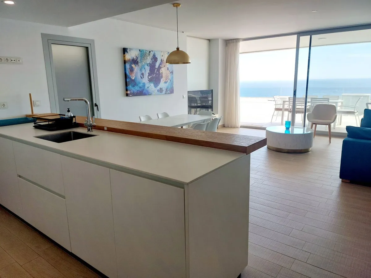 0868f18a-528b-494b-9cb3-0e33beda0c28