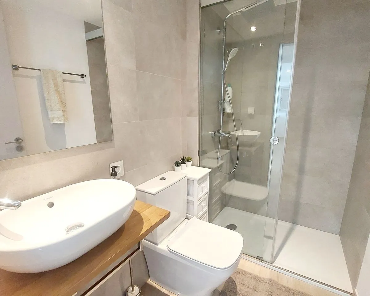 3d270fae-b84c-4f38-b26e-3ed73f7eeee2