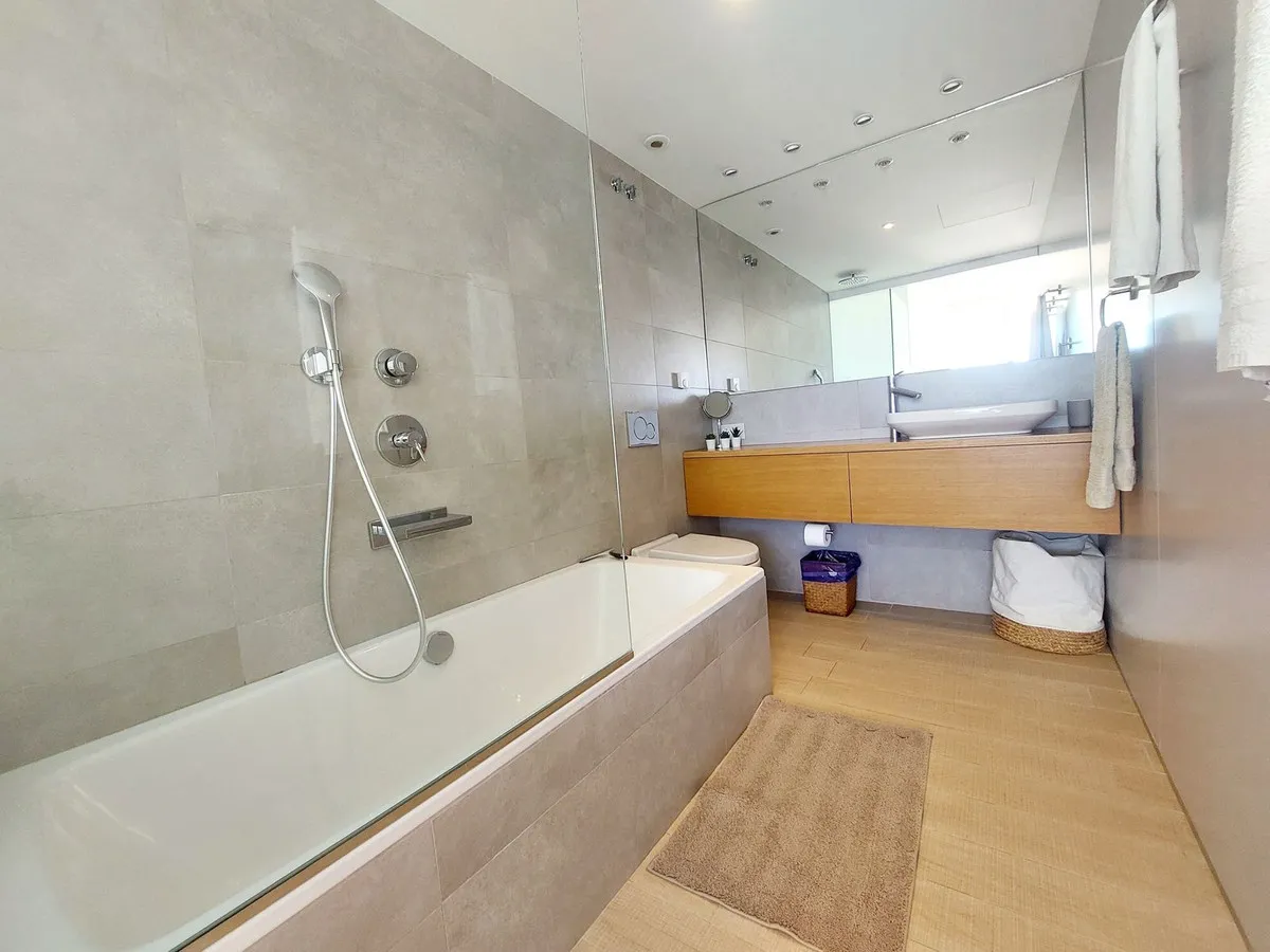 43bdf2f1-6f59-49dc-b18a-b9b68c646c48