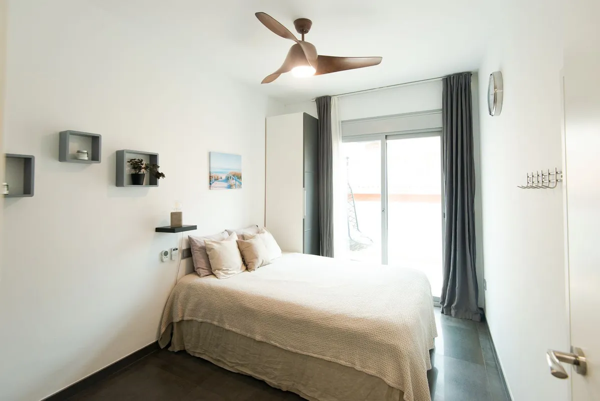 27590b8b-e845-41b9-b69b-65aea683786b