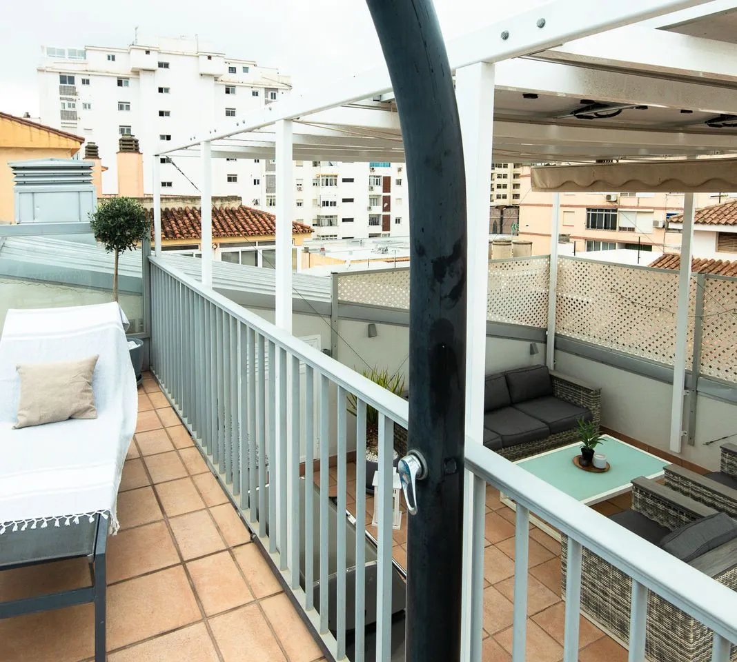 da06270f-ea2c-484c-8ce2-ec28f1652634