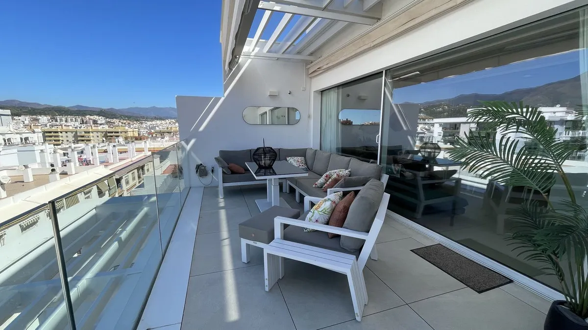 214fc659-9fae-494f-9cce-bc1fff6fc8c1