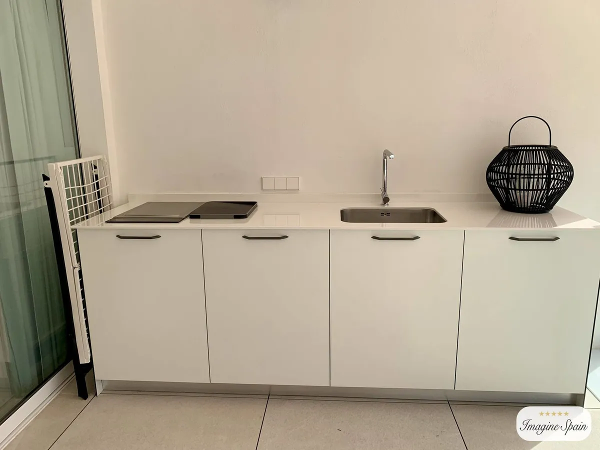 5fa655f0-5824-49e2-b6a0-f13bb2e3f2a4