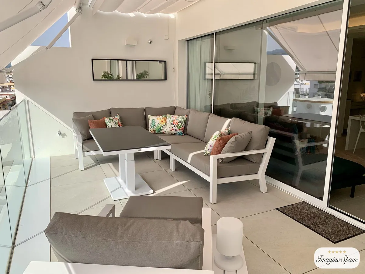 aeca61f1-57c4-4e5f-a02f-c970738712b8