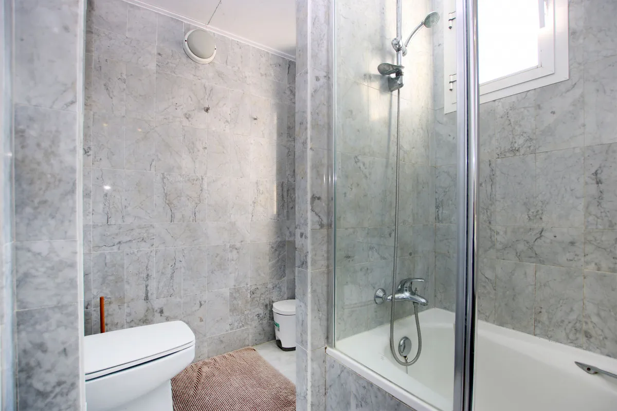 a19ca102-a180-4408-b83d-0278770bc2e0