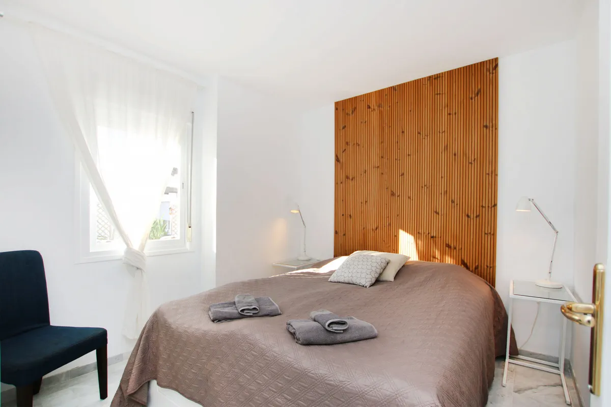 f8f1d53d-7939-4c9f-8c22-10cb0e1380d0