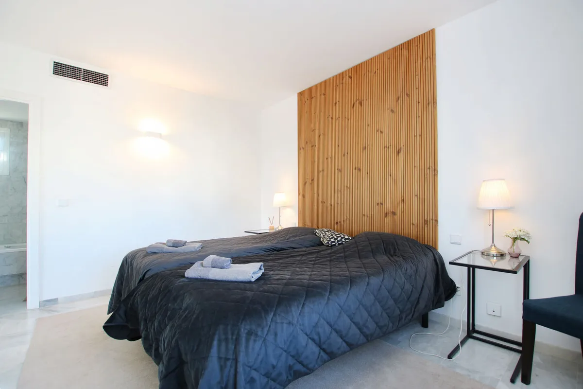 fbb8bd11-67c0-4491-8cec-f95112f36068