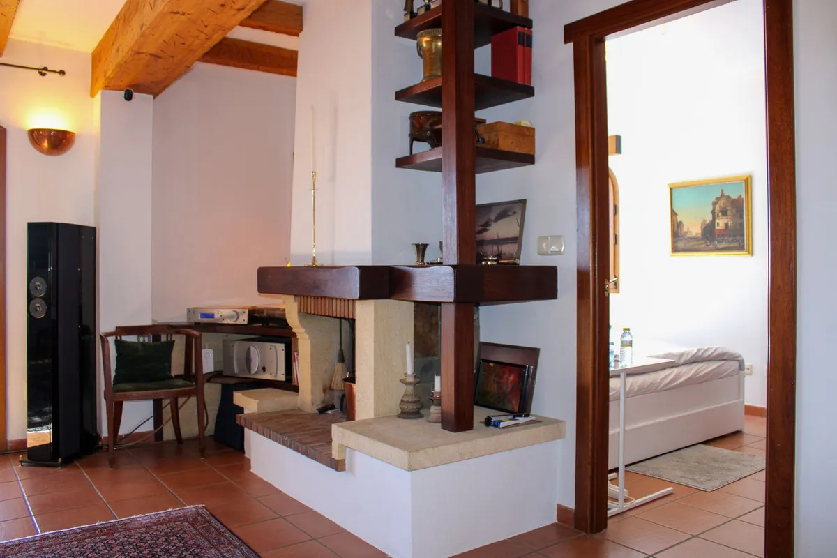 1bc0c359-0ecd-486b-a28a-92fd7884520a