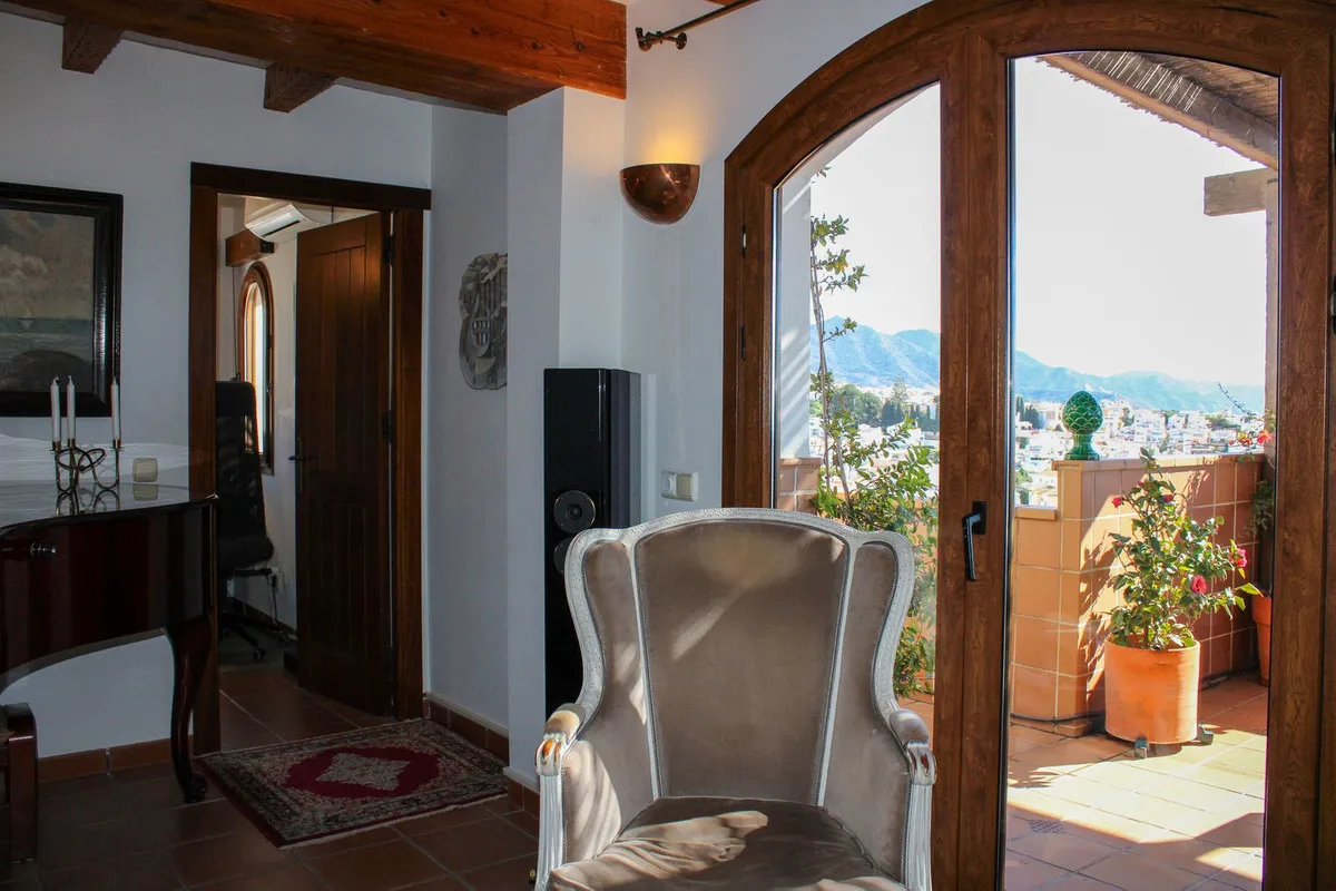 4a7c1aa5-fcc2-4940-bb67-0290cb16a9eb