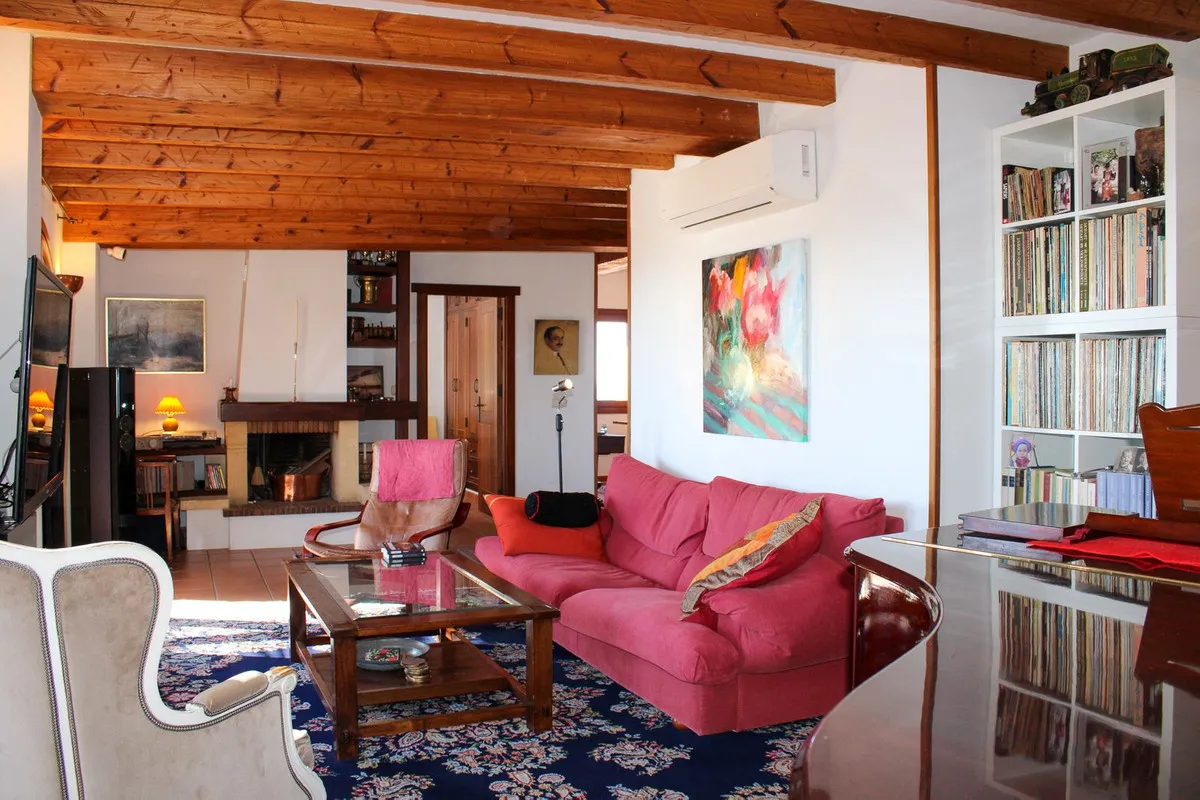 aa112eb0-cadf-4019-92d8-c397631b1024