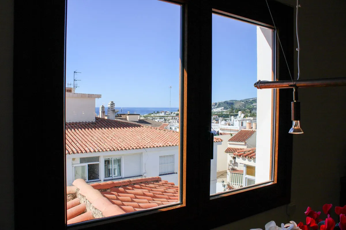 cf6485b1-5d0e-4562-be58-63ac783570e0