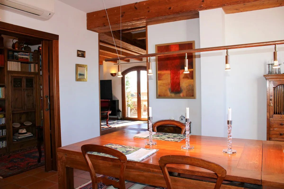 de193a5d-27d6-4644-978e-2a535d7efb3f