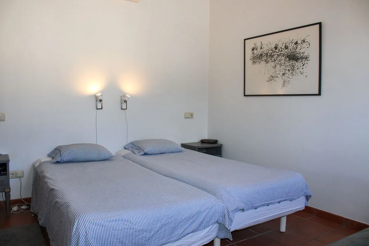 ed49e05f-cce3-4f88-9d0e-eb126961e43b